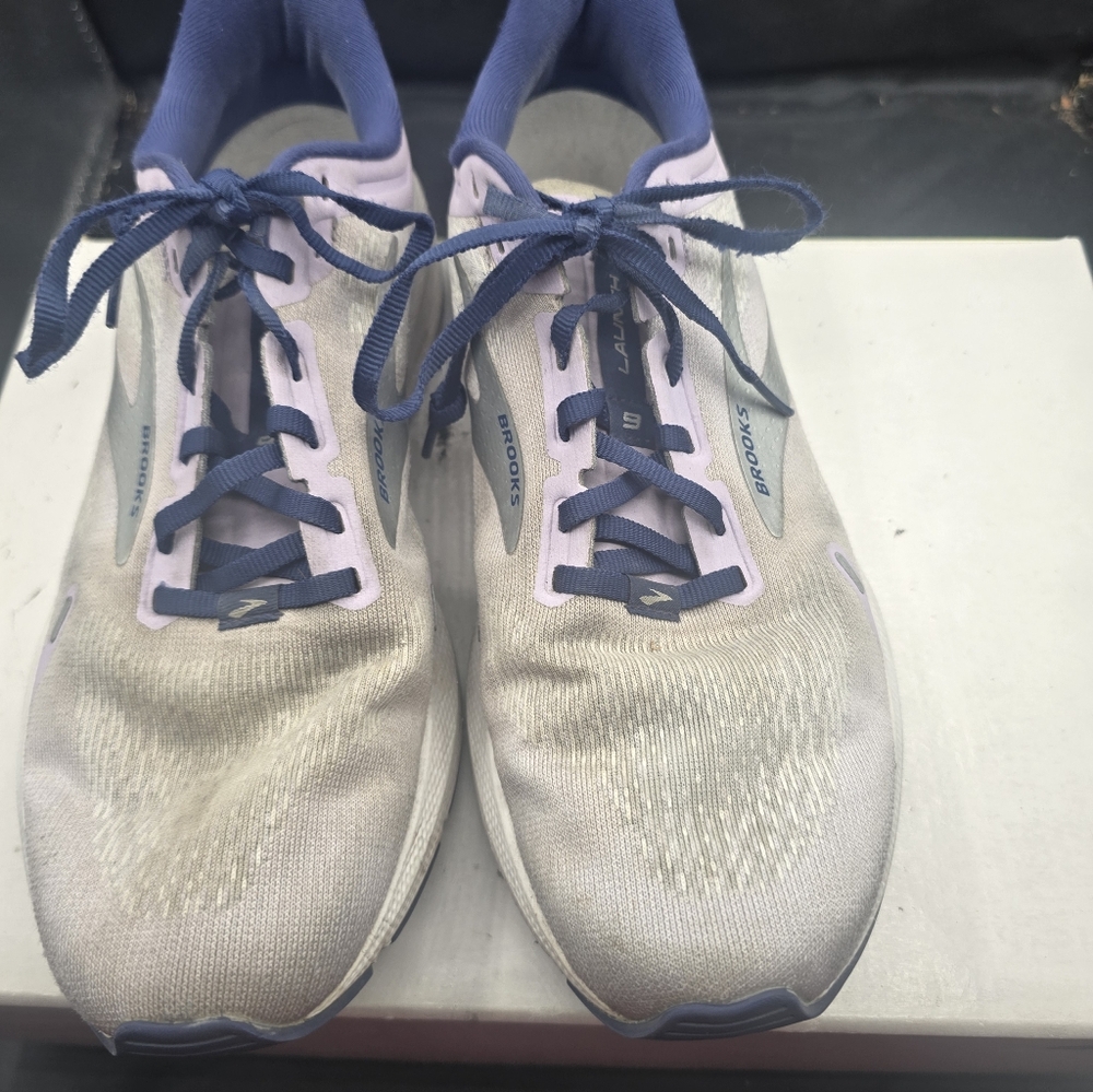Brooks Women's Athletic Shoes - Gray and Navy